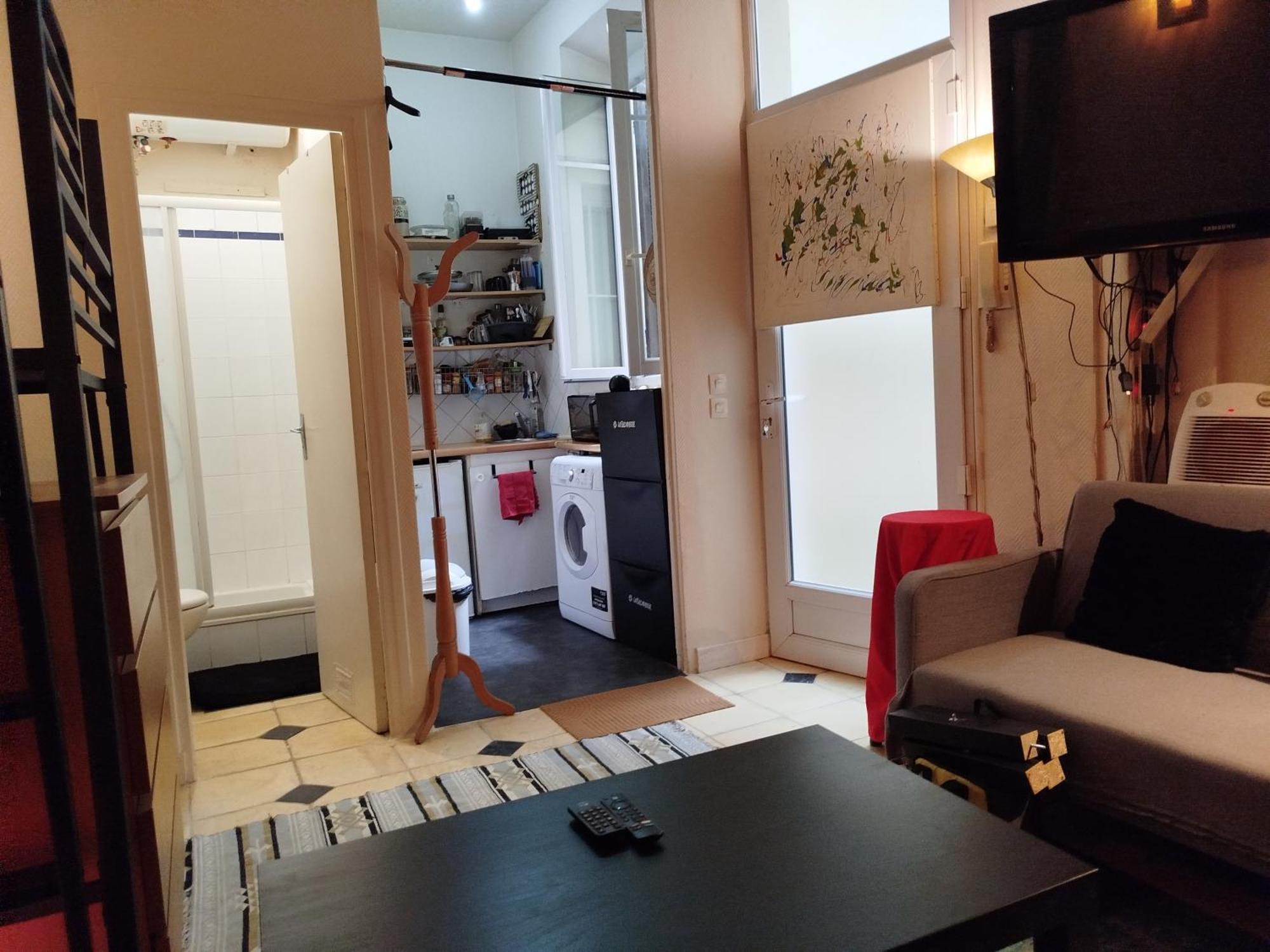 Studio Sympa Meuble Et Equipe Paris Nation. מראה חיצוני תמונה